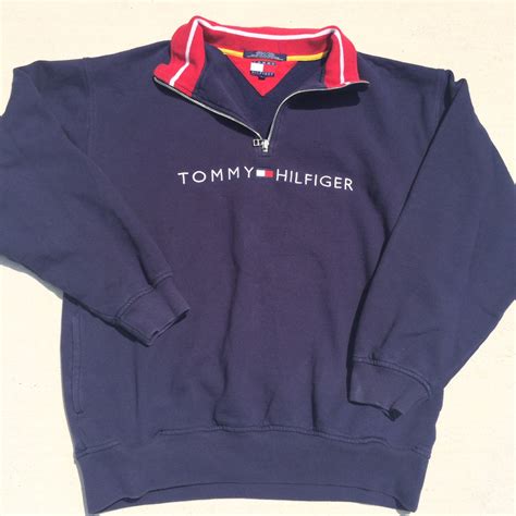 vintage tommy hilfiger sweatshirt.